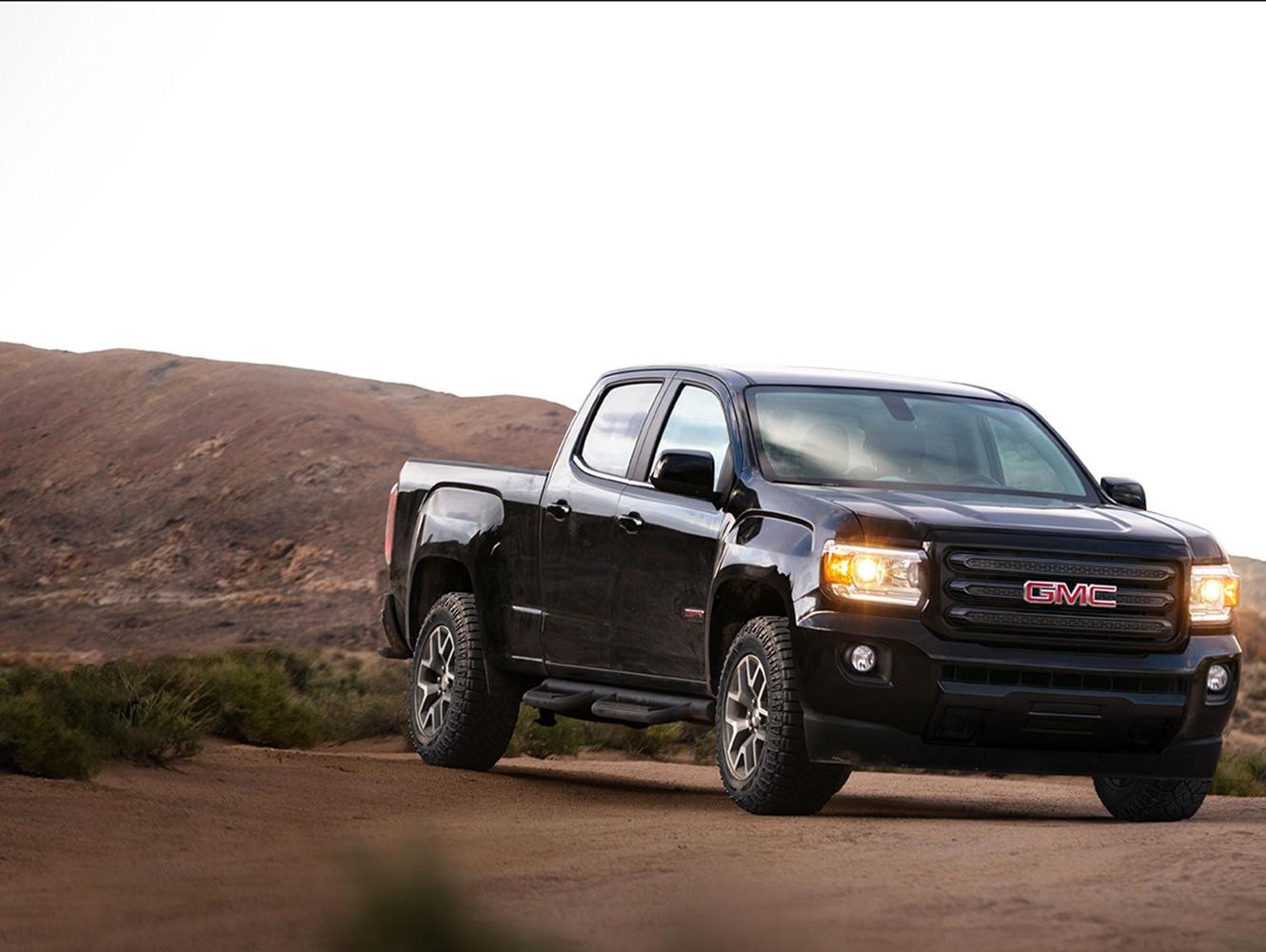 2018 GMC Canyon | Lifestyle | Desert