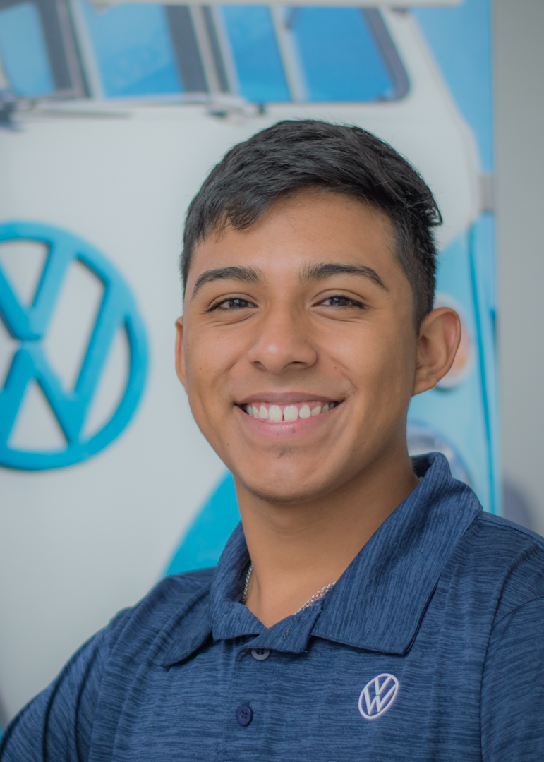 Andru Garza